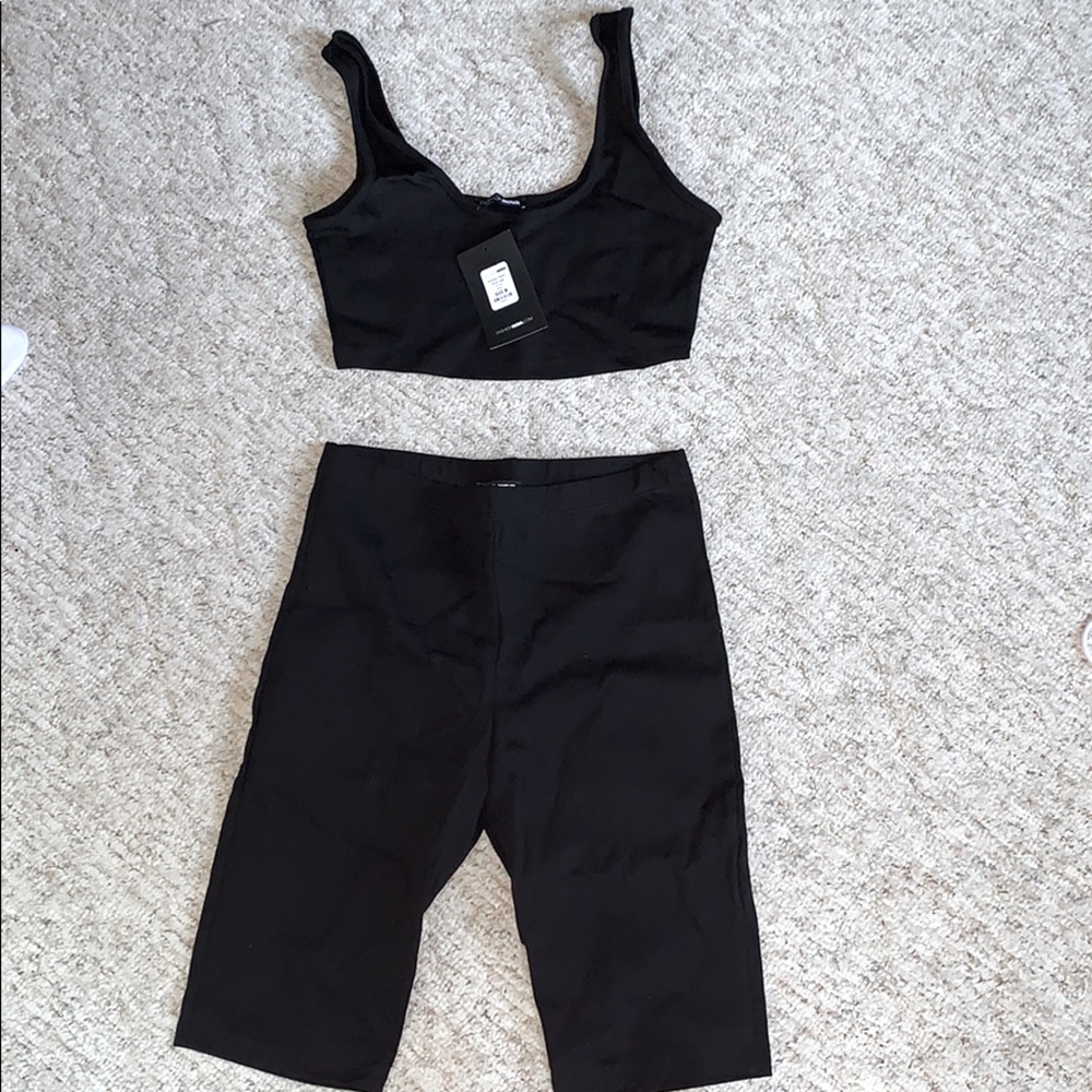 Fashion Nova: Bondoc Biker Short Set